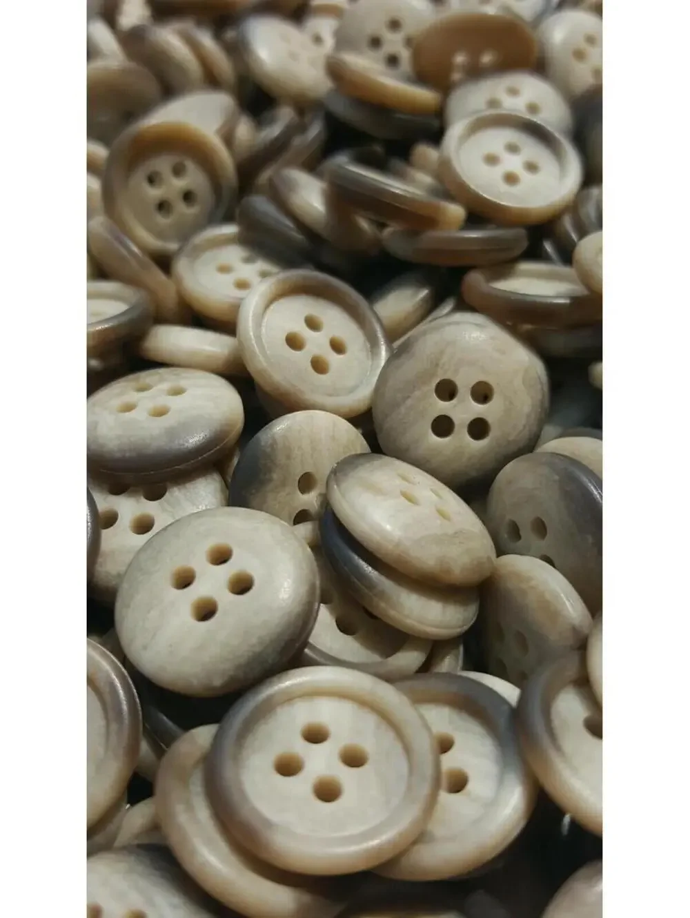 Desert Ride Buttons, 4 Hole Sewing/Crafts Buttons 15mm - 24 Pieces (006)